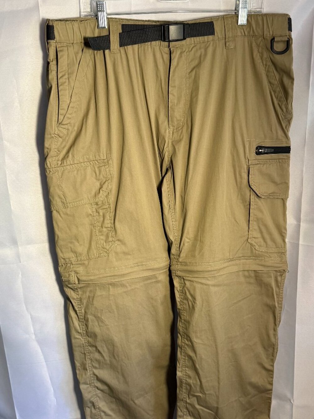 The B.C. Clothing Co. Men’s Convertible Cargo Hiking Pants XL x 30 Khaki Belt